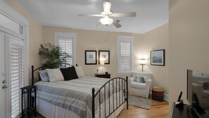 House, Multiple Beds, Patio, Garden View (Quietude) | 3 bedrooms, individually decorated, individually furnished, bed sheets - Dog-friendly Gulf Side Cottage & 6 Minutes to Beach + Community Pool & Bikes (Santa Rosa Beach)