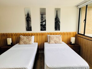 1 bedroom, WiFi, bed sheets - Go and Living Suite 1014 (Medellín)
