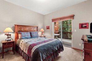 3 bedrooms, Internet, bed sheets - Cozy Mountain Retreat (Dillon)