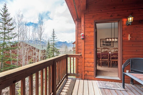 Terrace/patio - Cozy Mountain Retreat (Dillon)