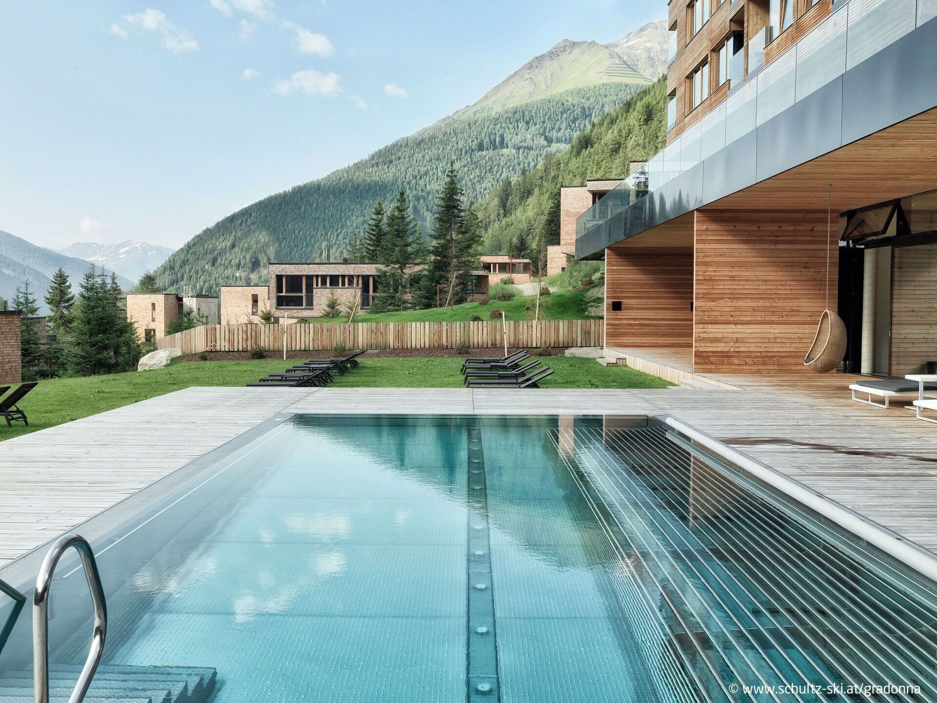 Schwimmbad, Eigentum, Haus, Gebäude, Die Architektur, Grundeigentum, Freizeitzentrum, Zuhause, Freizeit, Design
