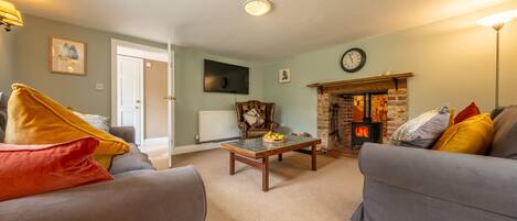 TV, fireplace, foosball, table tennis