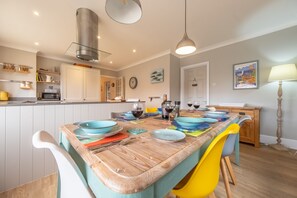 Dining - Spring Cottage, Burnham Market, Norfolk (Wells-next-the-Sea)