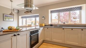 Microwave, dishwasher, highchair