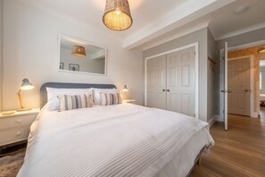 3 Schlafzimmer, Bügeleisen/Bügelbrett, Reisekinderbett, Internetzugang