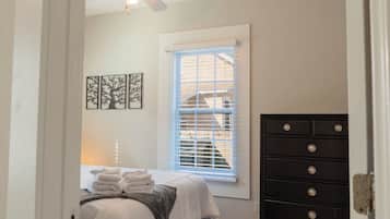 1 bedroom, desk, iron/ironing board, travel cot