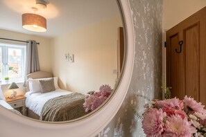 2 chambres, fer et planche Ă repasser, accĂšs Internet, draps fournis