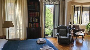 2 chambres, bureau, fer et planche Ă repasser, Wi-Fi gratuit