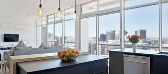 Luxurious Cape Town Penthouse with 360° Views