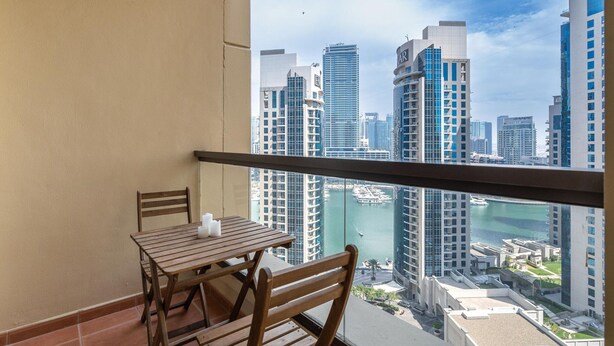 Apartment | Dining - 3BR Boutique Apt Near JBR Beach by Belvilla (Dubai)