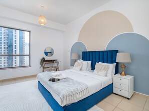 Apartment | 4 bedrooms, bed sheets - 3BR Boutique Apt Near JBR Beach by Belvilla (Dubai)