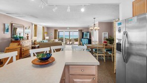 獨棟房屋, 多張床, 庭院, 海景 (Fun Home) | 私人廚房 | 咖啡機/沖茶器