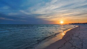 Una playa cerca
