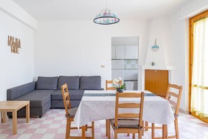 Dining - Appartamento Venere - YourPlace Abruzzo (Fossacesia)
