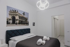 1 bedroom, WiFi, bed sheets - Mariblu Palermo - Camera Matrimoniale con Bagno Privato (Palermo)