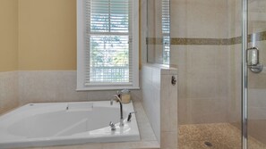 House, Multiple Beds, Patio, Garden View (Grayt Comfort) | Bathroom | Towels, toilet paper