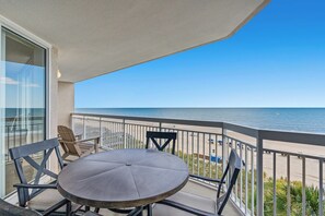 Outdoor dining - Crescent Shores 404 - Oceanfront 2/2 (North Myrtle Beach)