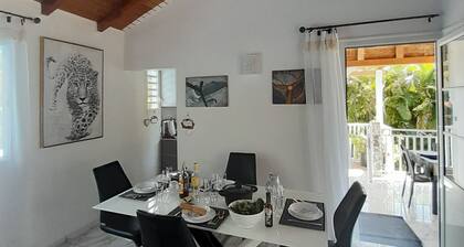 Villabadlou " Lodge Ti-kaco Vaniy " une Pépite Avec vue Panoramique