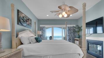 Condo, várias camas, sacada, vista para o oceano (Seaview I Unit 200) | 4 quartos, individualmente decorados, individualmente mobiliados