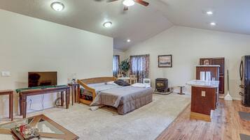 1 chambre, bureau, Wi-Fi, draps fournis