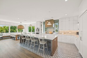 Fridge, microwave, oven, stovetop - Experience Luxury at Go with the Flow! Lazy River Pool, Rooftop Deck and Games! (Anna Maria)