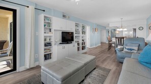 Condo, Multiple Beds, Balcony, Ocean View (Regency Towers Unit 725) | Living area