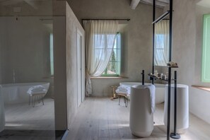 Bathroom - Tenuta d'Arbia (Monteroni d'Arbia)