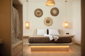 2 chambres, coffre-fort, fer et planche à repasser, lit de bébé portatif