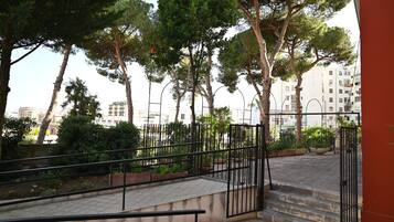 Enceinte de lâhĂ©bergement