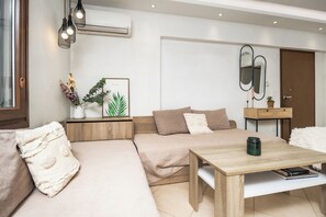 Interior - Naxos Chora Modern Dream w Patio Jacuzzi (Naxos)