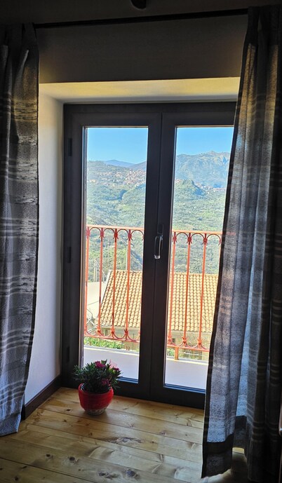 Borgo Maria Rosa - Quiet refuge between sea and mountains