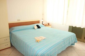 2 bedrooms