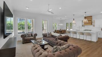 House, Multiple Beds, Patio, Garden View (Haven By The Sea) | Living area