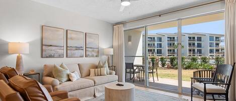 Condo, Multiple Beds, Patio, Pool View (High Pointe Resort 132) | Living area