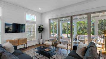 House, Multiple Beds, Patio, Garden View (Apres Sea) | View from room