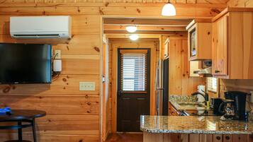 Cortinas blackout, tabla de planchar con plancha y wifi gratis