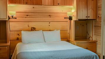 Cabin, 1 Queen Bed with Sofa bed