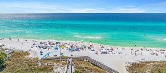 Modern Gulf Place Unit With Gulf Views & Amazing Amenities