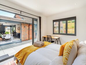 4 habitaciones, wifi gratis y ropa de cama 