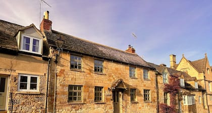 Honey stone and style year round