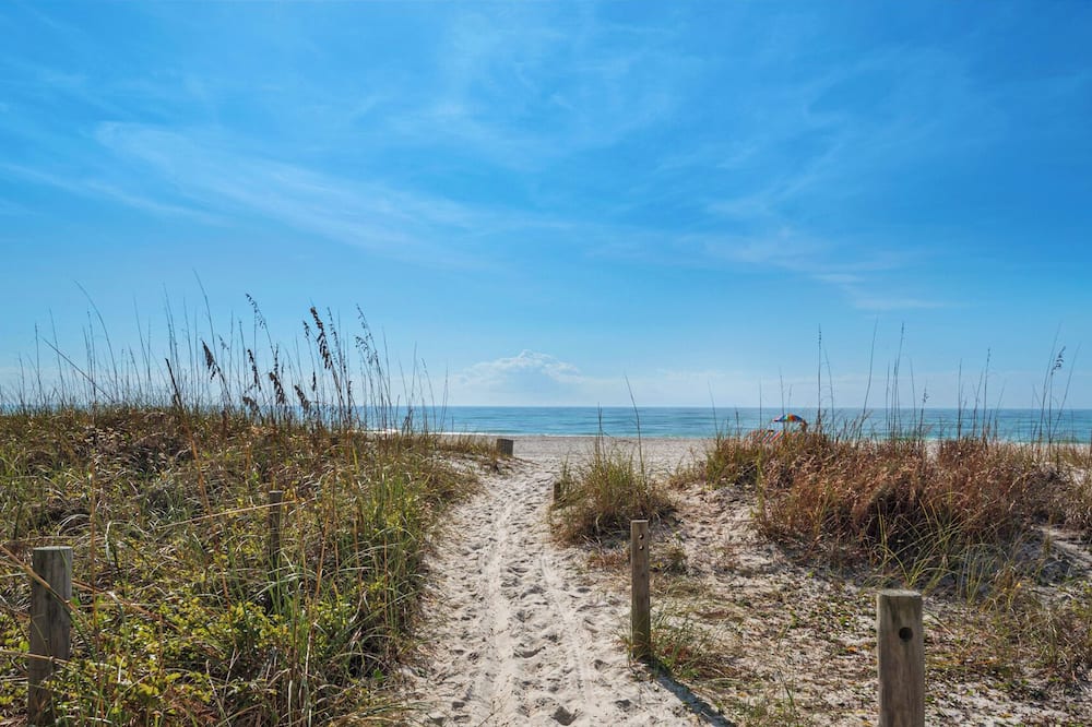 Pet Friendly! In Panama City Beach; Minutes to Beach & Pier Park - Rosemary Beach, FL