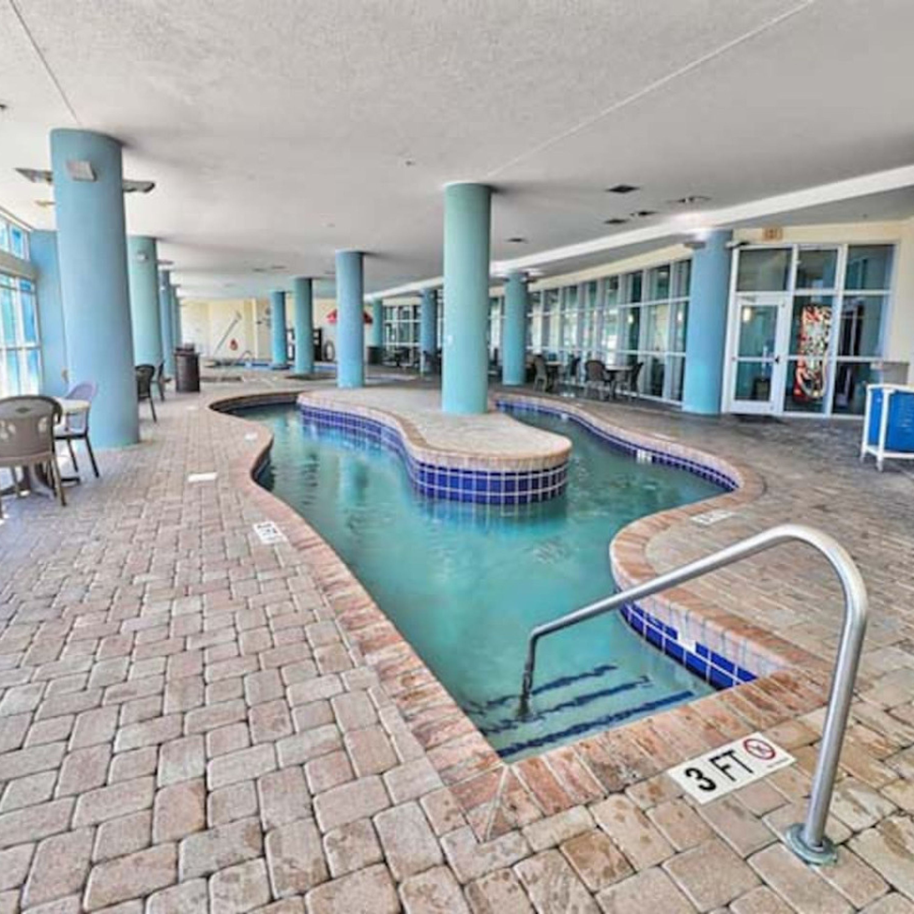 Apartment | 1 bedroom, desk