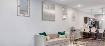 A Taste of Luxe Upscale Condo Near Nashville and Ft Campbell