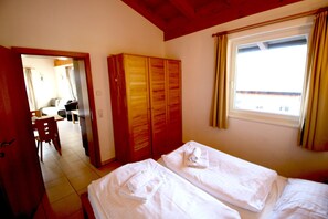 1 quarto, ferros/tábuas de passar roupa, Wi-Fi de cortesia