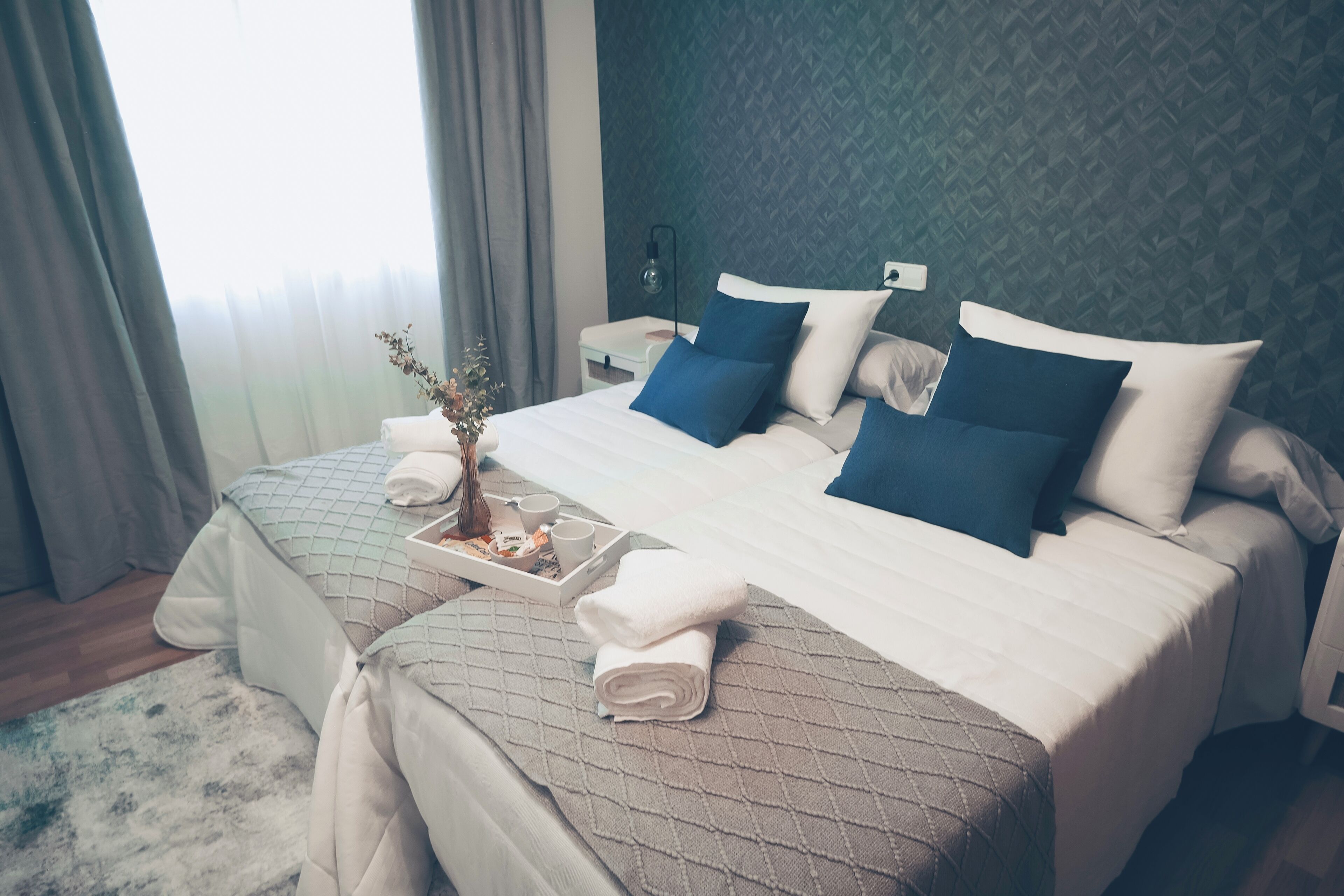 2 bedrooms, iron/ironing board, travel cot, free WiFi