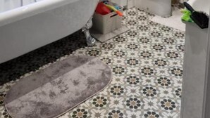 Bathroom - Guest Room at No11 Short or Medium Term (Llanelli)