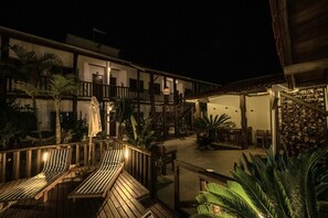 Front of property – evening/night - Pousada Buena Onda - Ferrugem - SC (Garopaba)