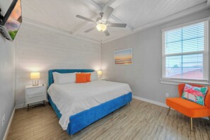 Interior - Saltwater Pool, Rooftop Deck w/ View, Near Beach The Blue Crab by Avantstay (Port Aransas)