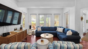 House, Multiple Beds, Pool Access, Pool View (139 N Ryan St) | Living area | 50-inch flat-screen TV with digital channels