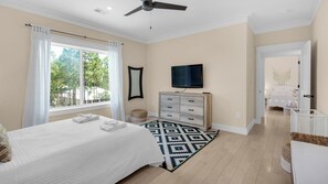 Huis, Meerdere bedden, toegang tot zwembad, uitzicht op zwembad (Bar-sea-lona) | 5 slaapkamers, individueel gedecoreerd, individueel gemeubileerd